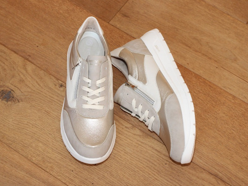 Baskets compensées Remonte en stretch beige et or