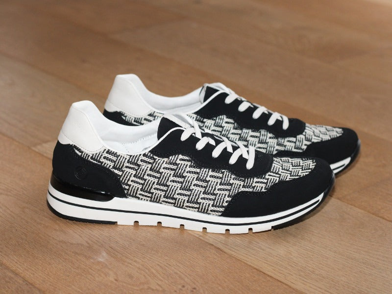 Baskets mode Remonte noir et blanc Grafic