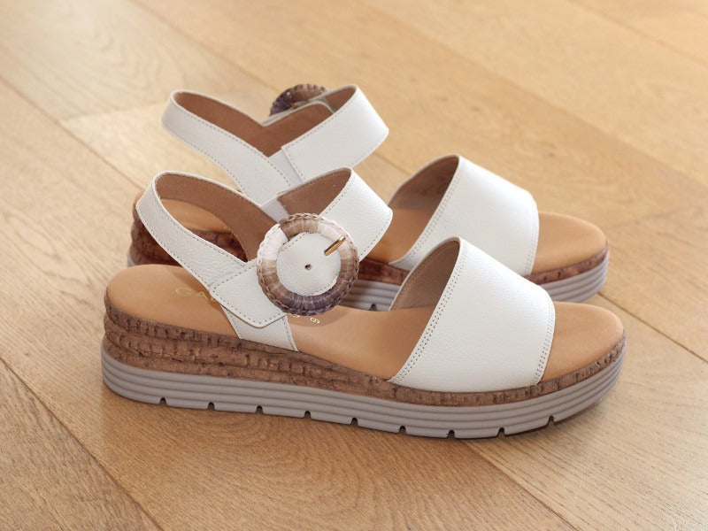 Sandales compensées Gabor en cuir beige Idole