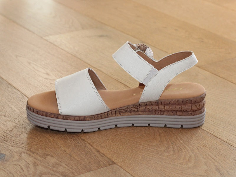 Sandales compensées Gabor en cuir beige Idole
