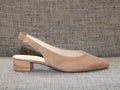Escarpins bride arrière en cuir nubuck beige Gabor
