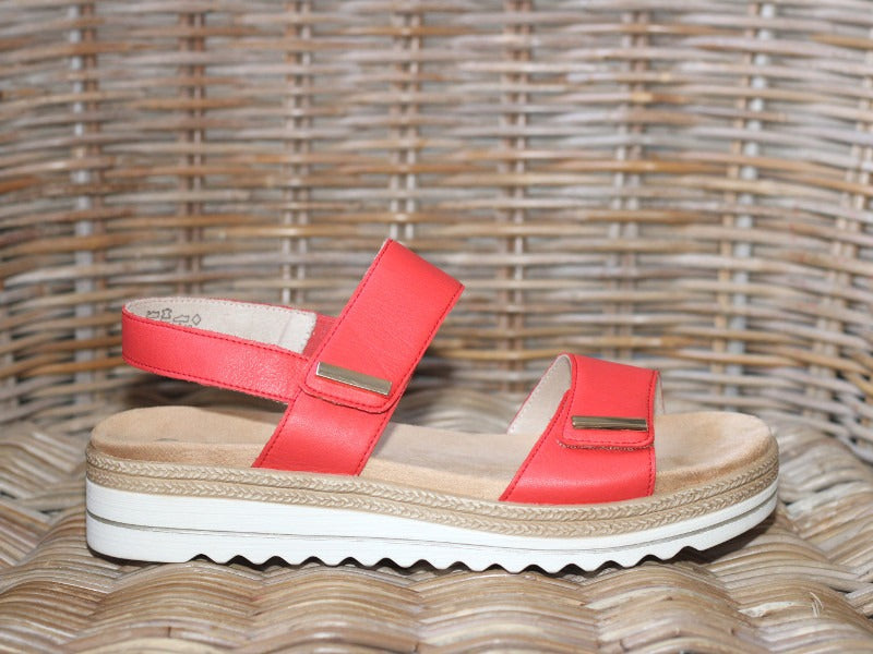 Sandales Remonte en cuir rouge avec brides ajustables