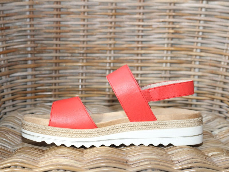 Sandales Remonte en cuir rouge avec brides ajustables
