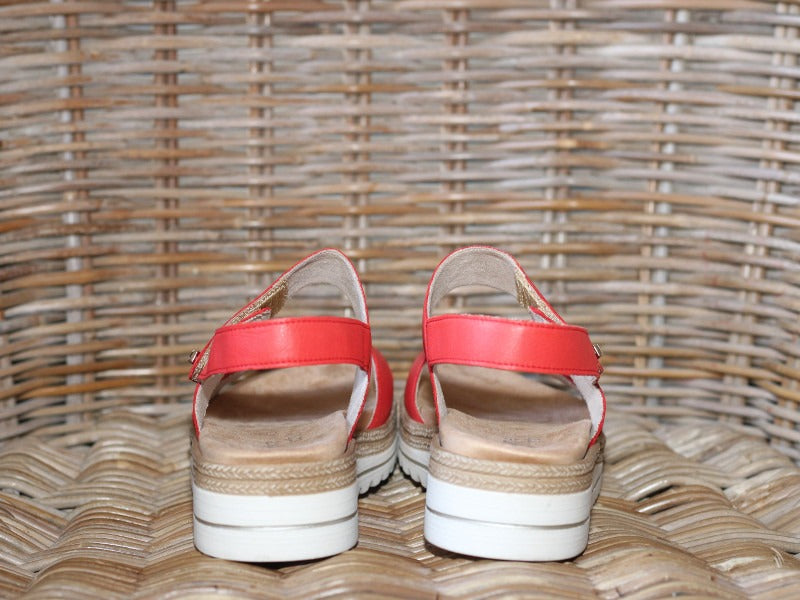 Sandales Remonte en cuir rouge avec brides ajustables