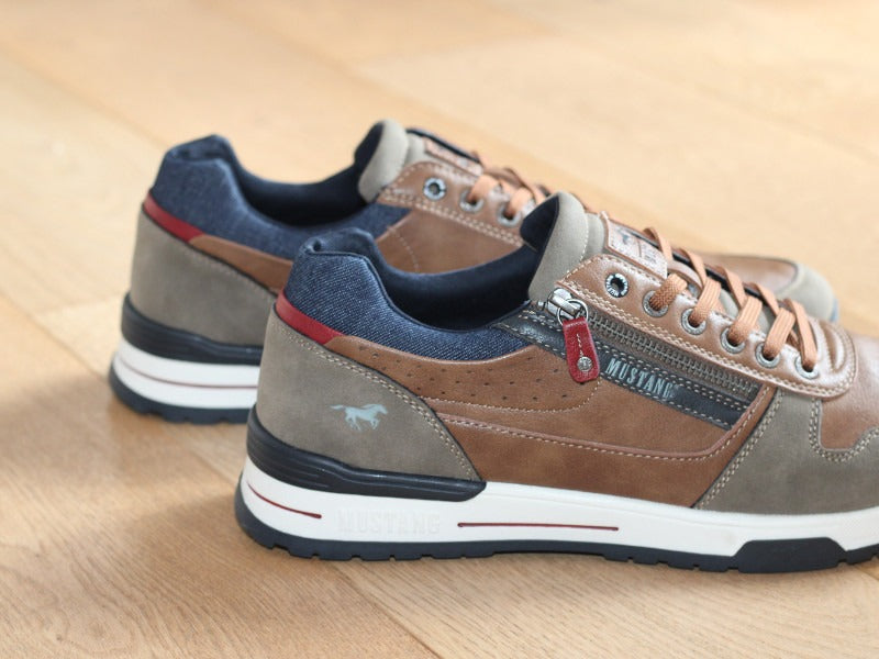 Chaussures basses Mustang style sneaker marron