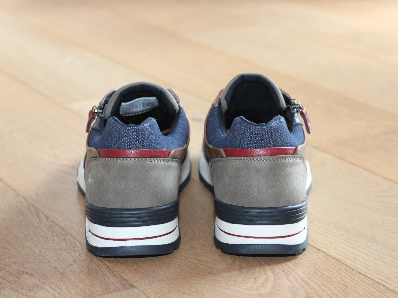 Chaussures basses Mustang style sneaker marron