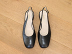 Escarpin en cuir noir Gabor avec bride arrière