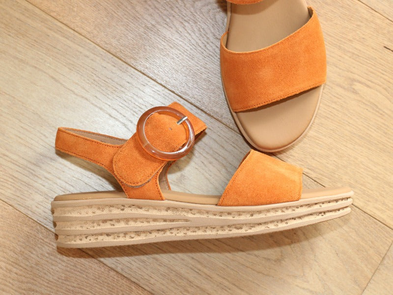 Sandales plateforme Gabor en cuir velours orange