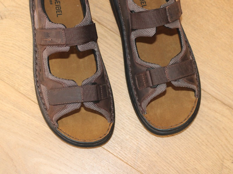 Sandales de randonnée en cuir marron Max