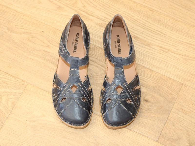 Sandales à bout fermé en cuir bleu Rosalie