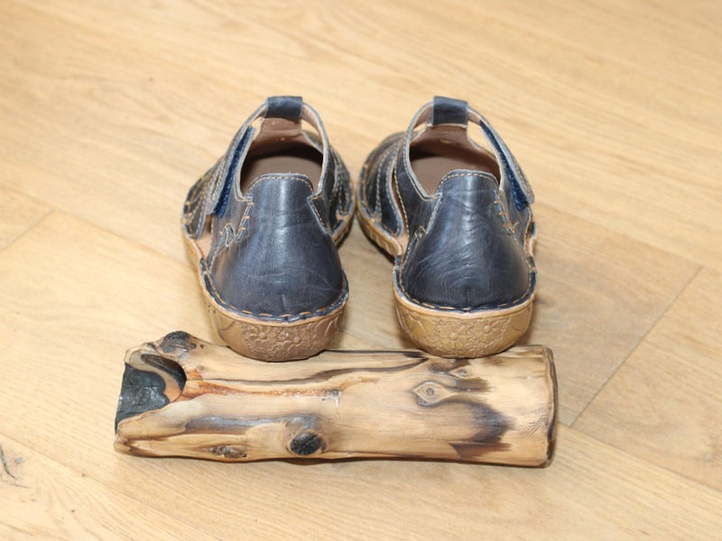 Sandales à bout fermé en cuir bleu Rosalie