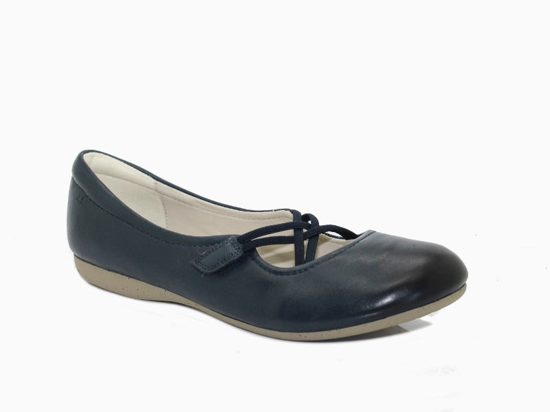 Ballerines en cuir avec brides croisées Fiona