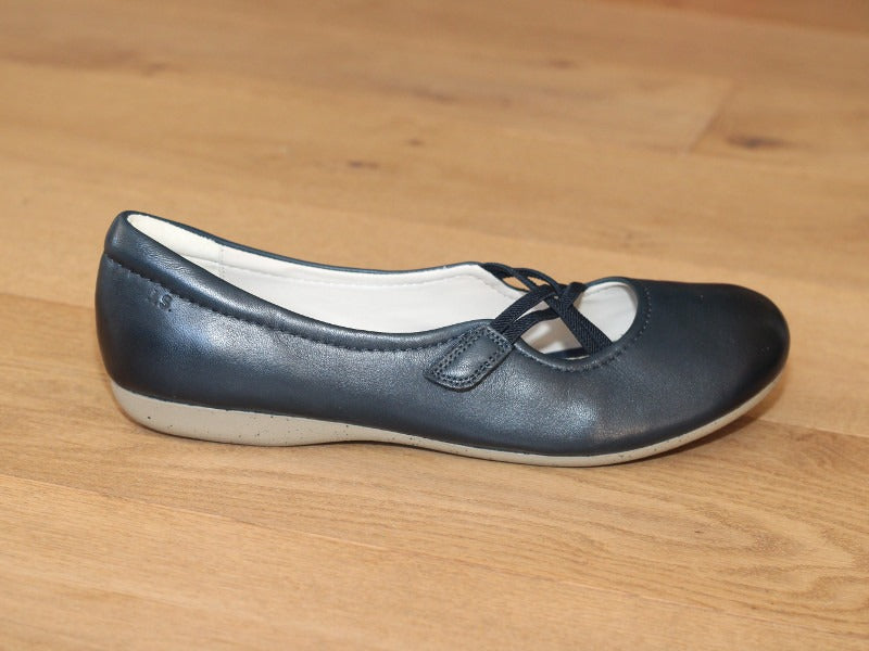Ballerines en cuir avec brides croisées Fiona