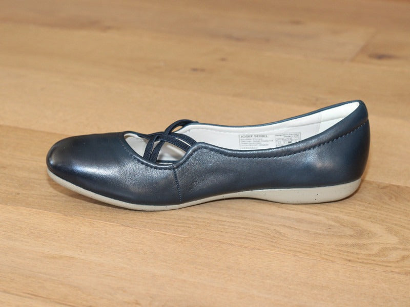 Ballerines en cuir avec brides croisées Fiona