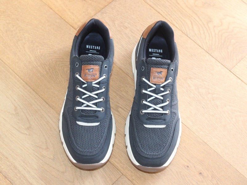 Sneakers sport Mustang en textile bleu marine