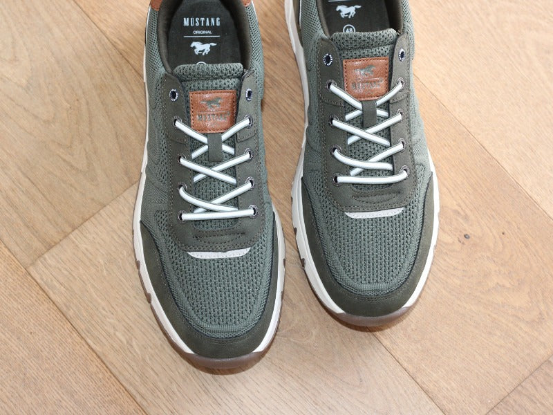 Sneakers sport Mustang en textile kaki