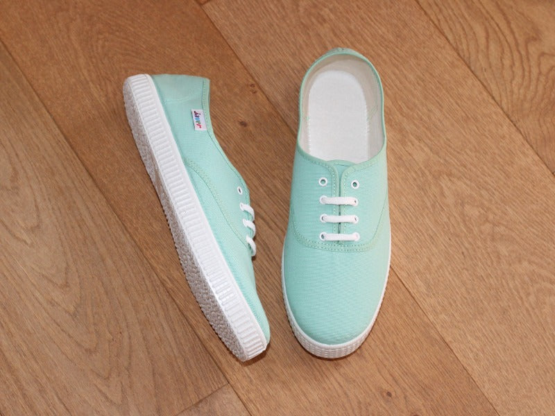 Tennis en toile vert menthe