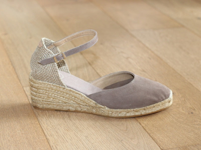 Espadrille Lloret bout fermé et talon compensé en cuir taupe