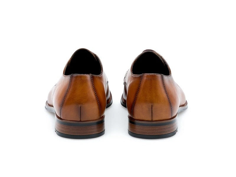 Chaussures élégantes en cuir cognac Lloyd