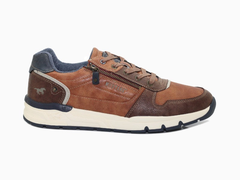 Chaussures sneakers marron Mustang avec semelle sport