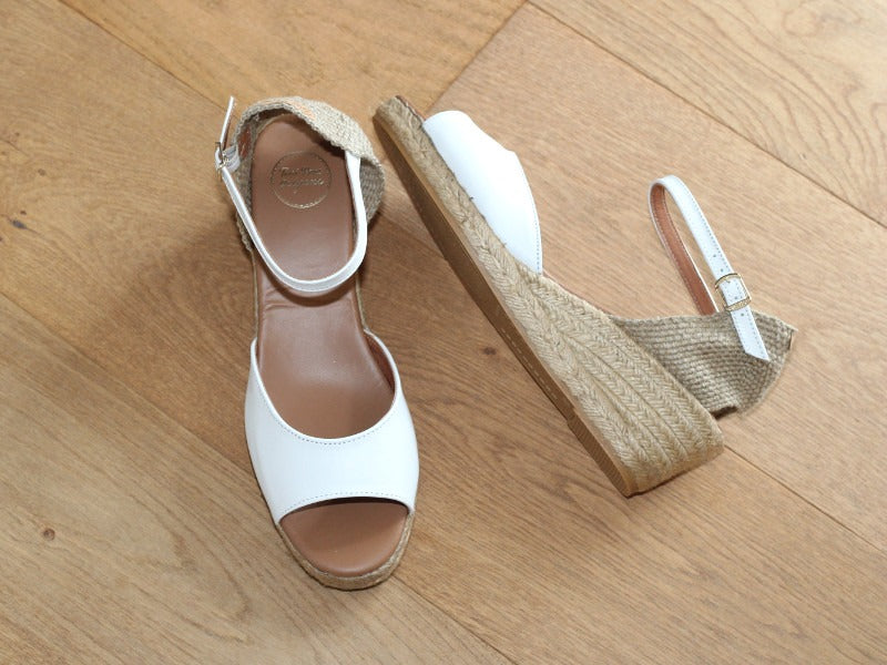 Espadrilles compensées ouvertes en cuir blanc Llivia