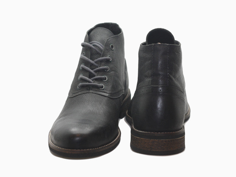 Chaussures à lacet en cuir noir Pablo