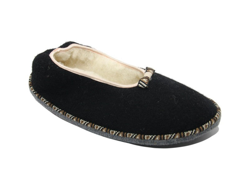 Chaussons noirs style ballerines