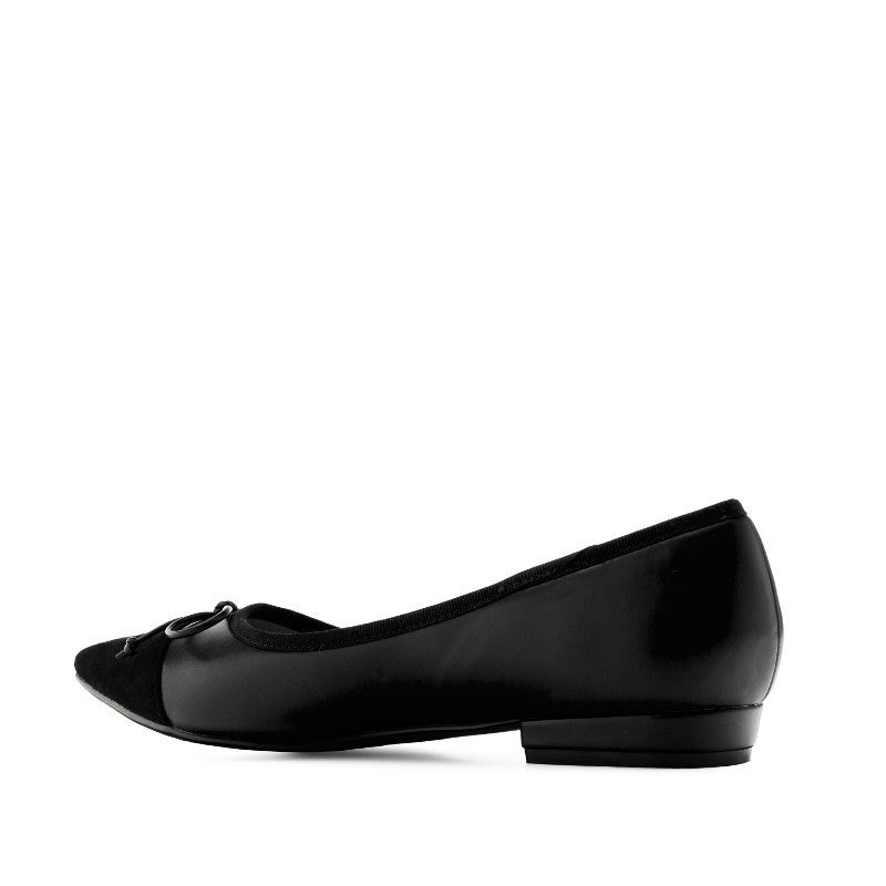 Ballerine en cuir noir Coco