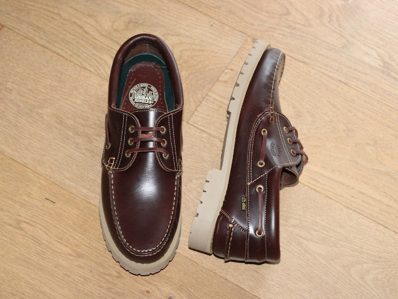 Chaussures bateau en cuir marron Nautic et semelle épaisse