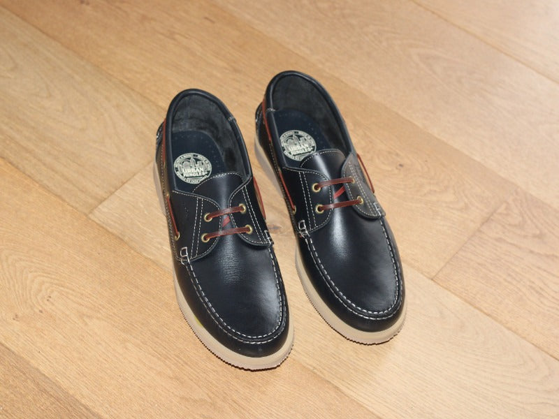 Chaussures bateau en cuir bleu marine Bermudes