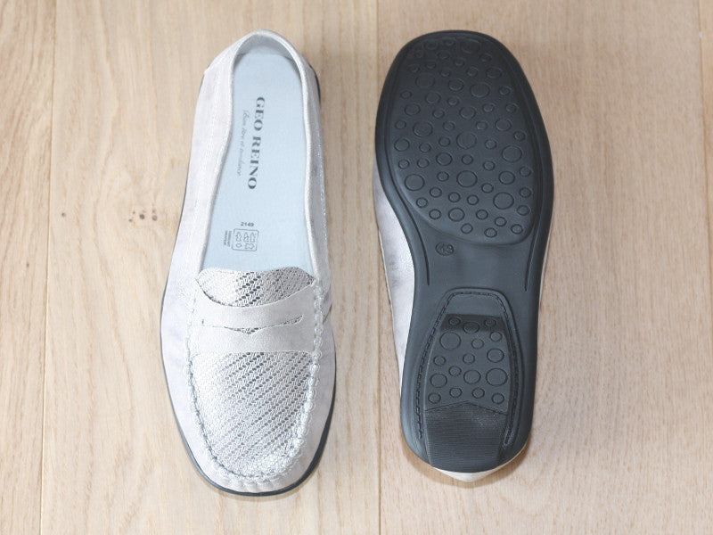 Mocassins souples en cuir brillant Elle