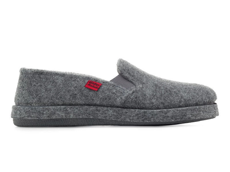 Chaussons d'intérieur en feutre gris 