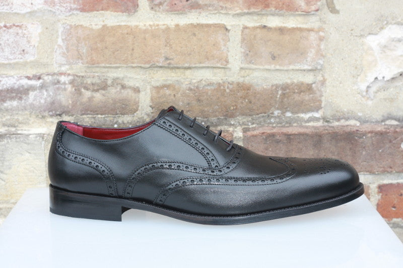 Richelieus classiques en cuir noir Dany