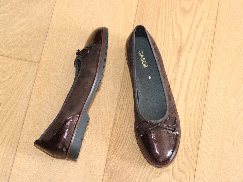 Ballerines sport vernis et velours chocolat