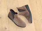 Boots confortables en cuir velours et semelle compensée
