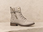 Bottines beige à petit talon Fugitive