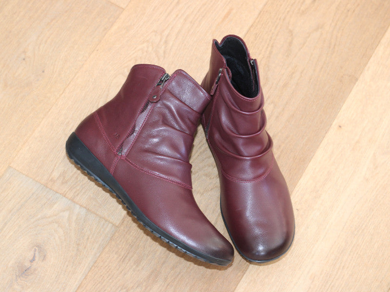Bottines plates bordeaux en cuir souple Naly