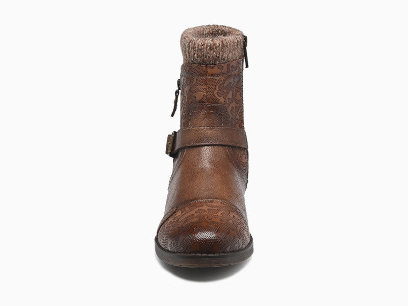 Bottines basses marron et petit talon Mustang