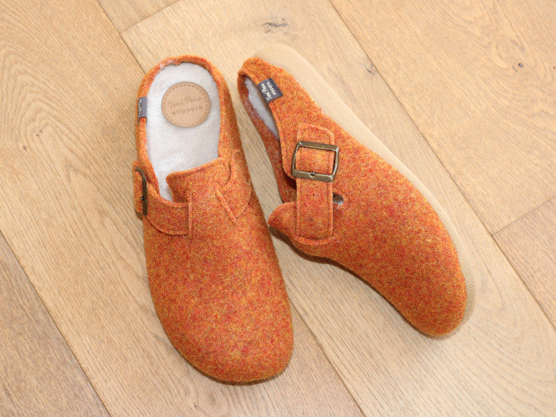 Chaussons Mima avec boucle réglable en feutre orange