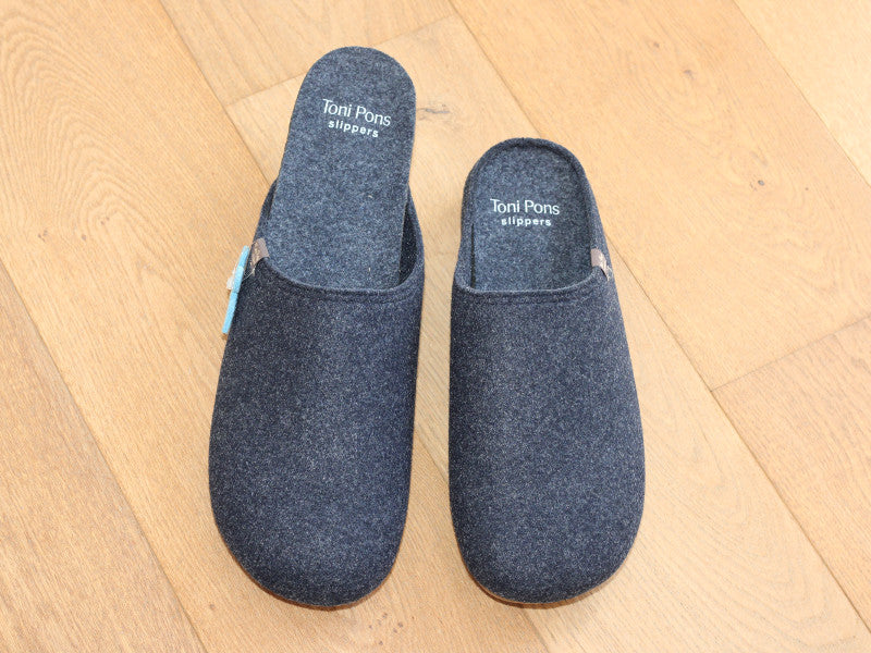 Chaussons slippers en feutre bleu marine