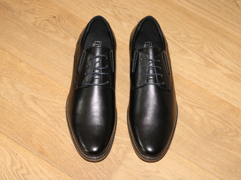 Chaussures derby noir classique