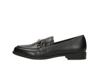 Mocassins noir classique et bijou fantaisie