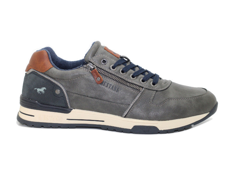 Chaussures basses style sneakers gris