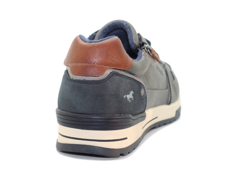 Chaussures basses style sneakers gris