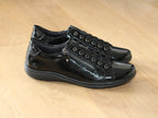 Sneakers vernis noir Reglisse