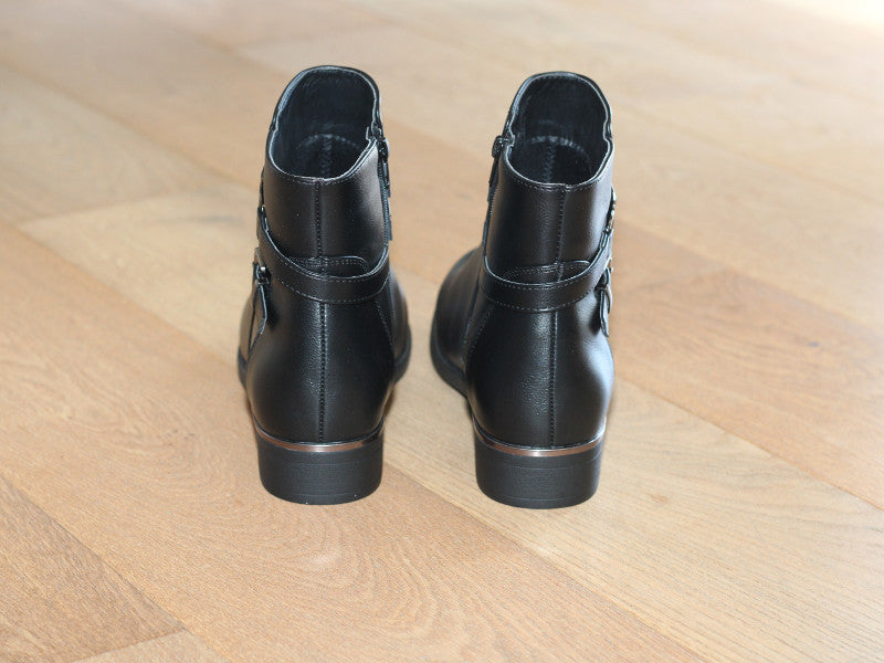 Bottines cavalières noires Sina