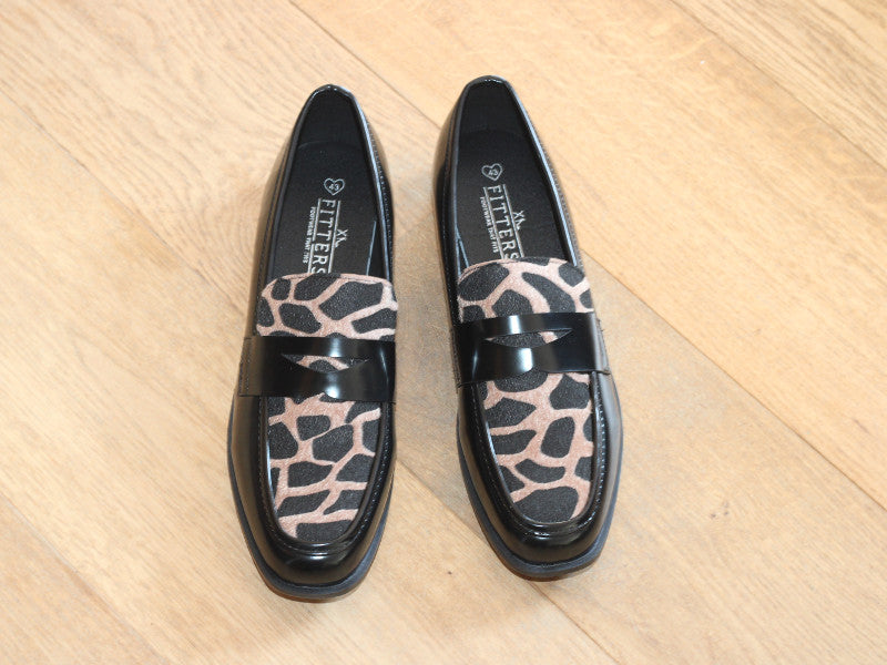 Mocassins noirs et imprimé Sauvage