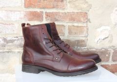 Boots style ranger en cuir marron Parker