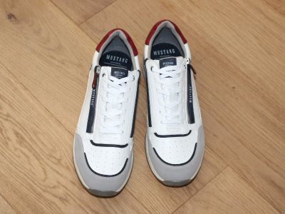 Sneakers détente Mustang blanc et gris